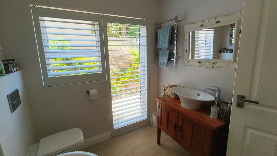 4 Bedroom Property for Sale in Dana Bay Western Cape